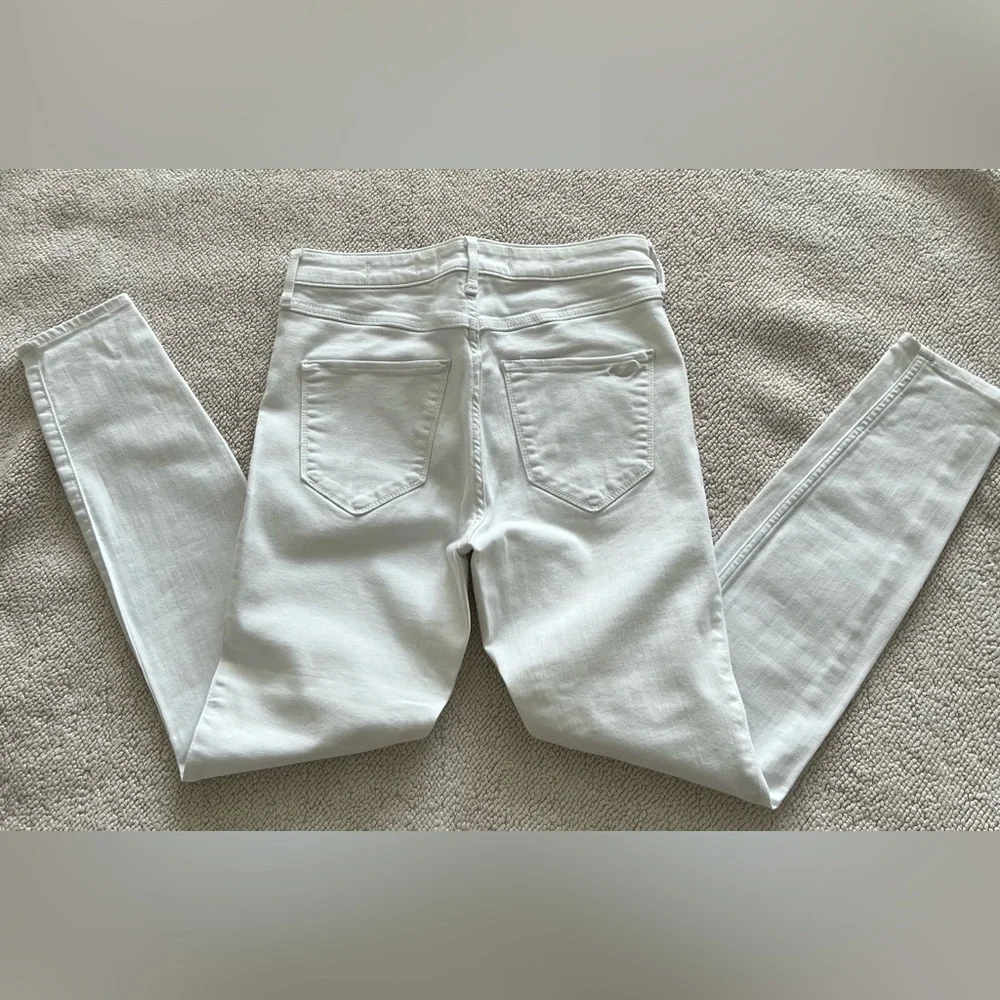 HOLLISTER CALIFORNIA HIGH-RISE JEAN LEGGING | COLOR: WHITE🤍 | SIZE: 5-S/27X26 - Picture 3 of 14